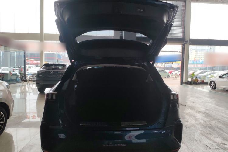 Used Lynk & Co 06 2020 1.5T YAO Halo Trunk