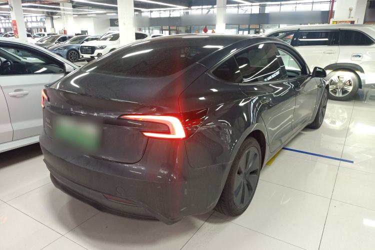 Used Tesla Model 3 2025 Rear-Wheel-Drive Version Rear Right 45 Deg