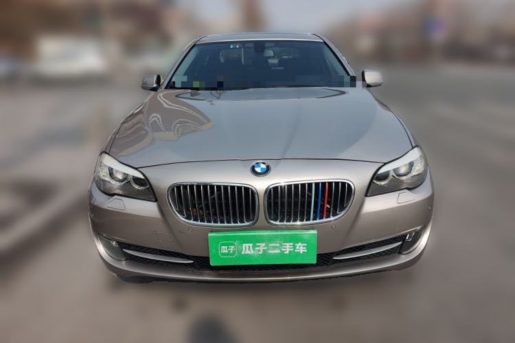 Used BMW 5 Series 2013 525Li Leading Model
