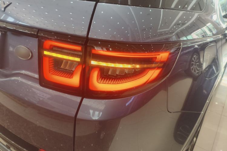 Used Land Rover Discovery Sport 2022 249 PS R-Dynamic S Performance Edition 5 Seats
