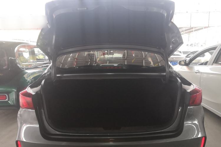 Used Changan Eado 2022 PLUS 1.6L GDI Manual Luxury Model
