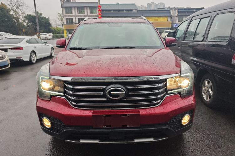 Used GAC Trumpchi GS7 2017 320T Two-Wheel-Drive Luxury Model
