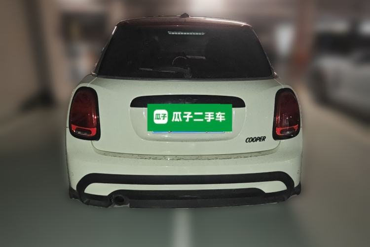 Used MINI MINI 2023 1.5T COOPER Artist Five-Door Edition
