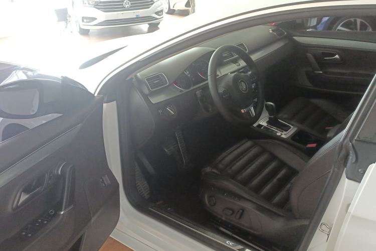 Used Volkswagen FAW-Volkswagen CC 2016 1.8TSI Luxury Model Driver Seat