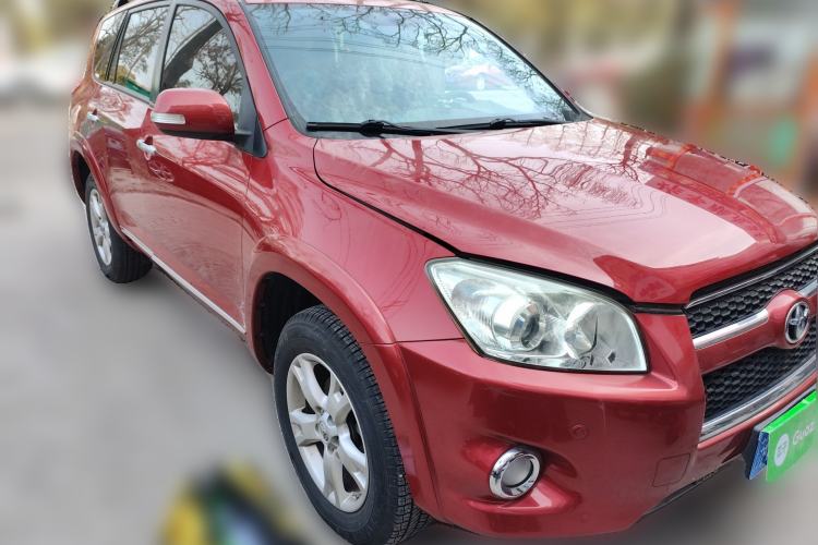 Used Toyota RAV4 2011 2.4L Automatic 4x4 Supreme Navigation Edition
