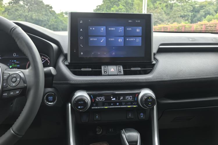 Used Toyota RAV4 2021 2.0L CVT 4x4 Style PLUS Edition