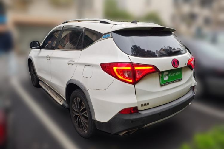 Used BYD Song New Energy 2017 Song DM 1.5TID All-Wheel Drive Luxury Model