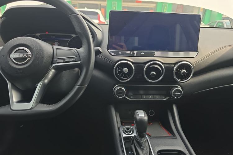 Used Nissan Sylphy 2023 1.6L CVT Enjoyment Edition Center Console