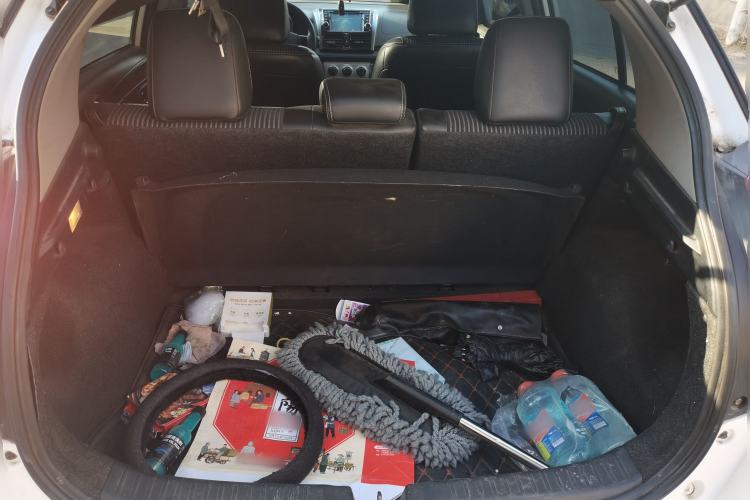 Used Toyota YARiS L Zhi Xuan 2016 Revised Version 1.5G CVT with Dynamic Sunroof