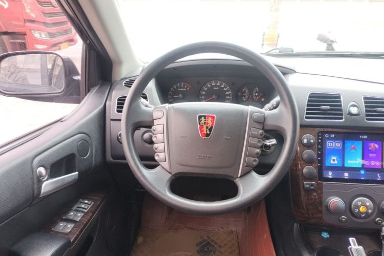 Used Roewe W5 2014 1.8T 2WD Automatic Tharu Special Edition