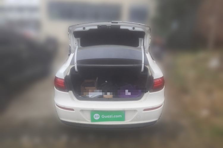 Used Qoros 3 2016 Sedan 1.6L Automatic ZhiXiang Model
