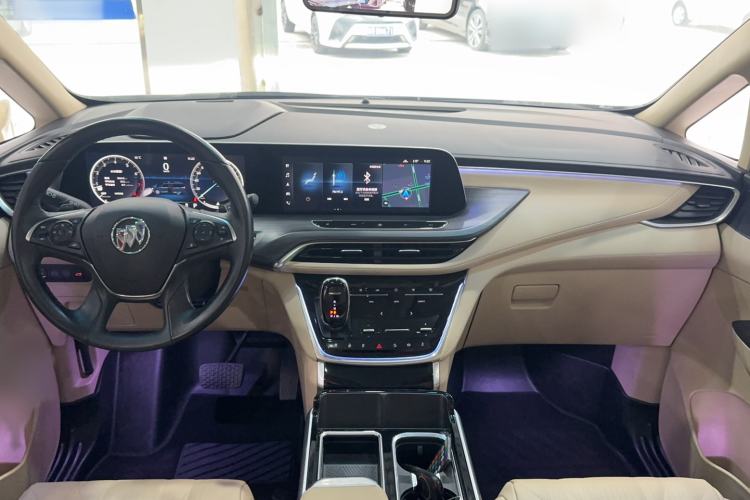 Used Buick GL8 2022 ES Landtrek 653T Luxury Edition