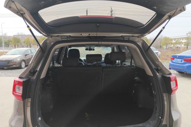 Used Changan CS75 2016 2.0L Manual Luxury Version China V Standard
