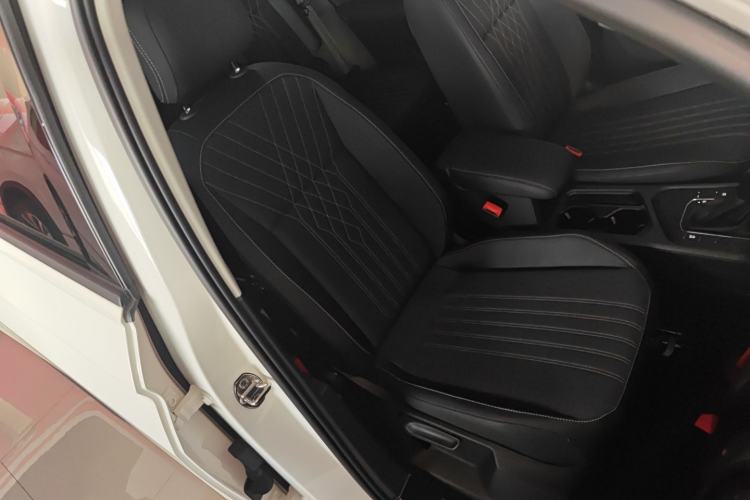 Used Volkswagen Tiguan L 2022 330TSI Automatic Two-Wheel Drive Comfort Edition
