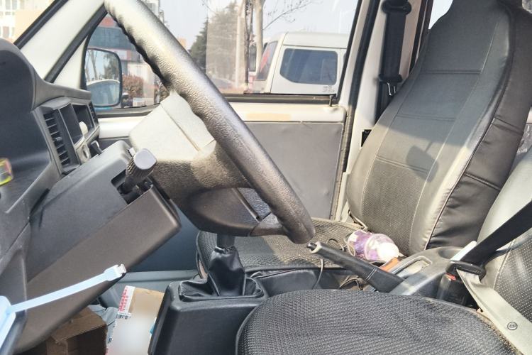 Used Wuling Zhiguang 2015 1.2L Practical LS-I Model