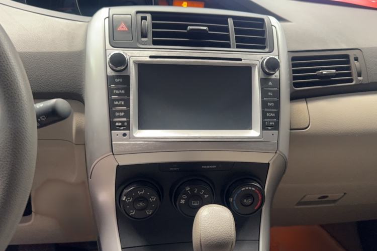 Used Toyota Verso 2014 Starlight 180E CVT Elite Edition
