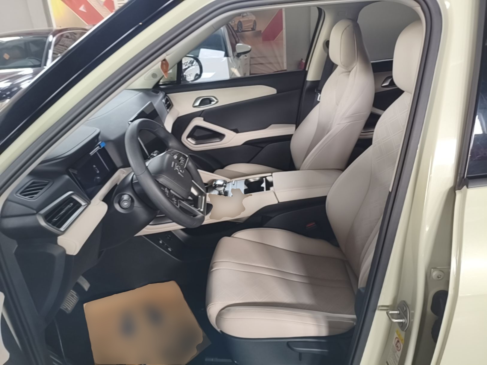 BYD Yuan UP 2024 401KM Leading Edition — снимка 17