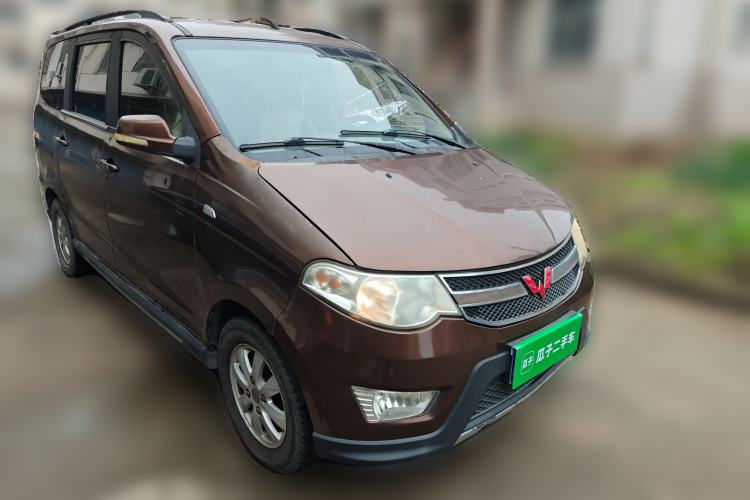 Used Wuling Hongguang 2014 1.2L S Comfort Model China IV
