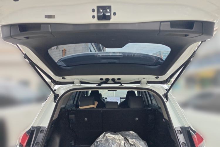 Used Toyota Wildlander 2026 Model 2.0L Smart Electric Hybrid Dual-Engine PRO