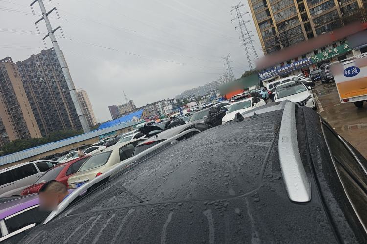 Used Jeep Cherokee 2016 2.4L Leading Edition
