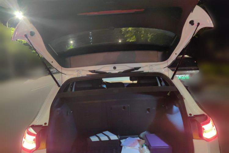 Used Volkswagen Golf 2023 Facelift 280TSI DSG R-Line Lite Trunk