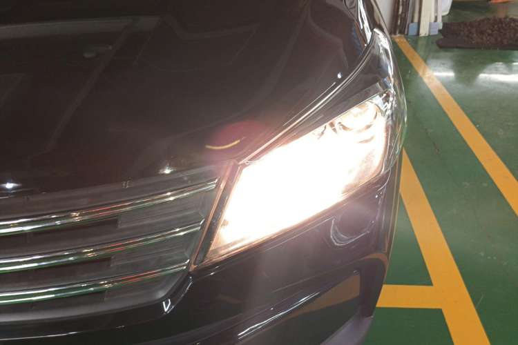 Used Dongfeng Fengon S560 2021 Revised 1.5T CVT Elite Version Left Front Headlight