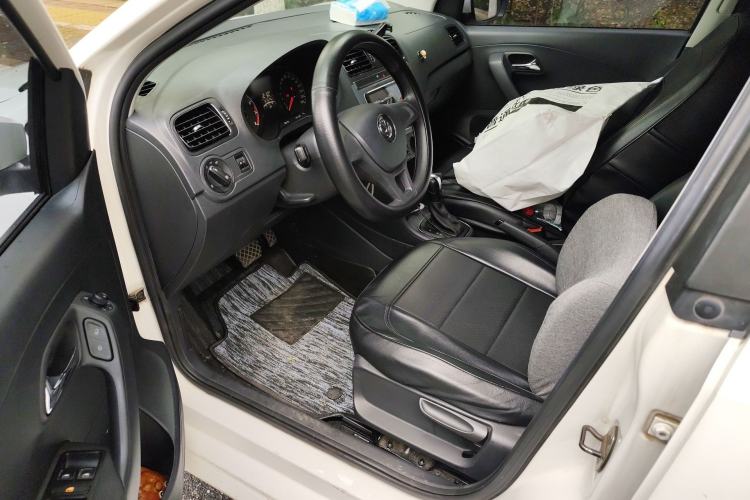 Used Volkswagen Polo 2016 1.4L Automatic Trendy Model
