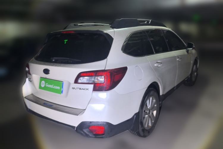 Used Subaru Outback 2015 2.5i Luxury Navigation Edition Rear Right 45 Deg