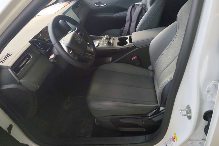 Used BYD Qin PLUS 2025 DM-i Smart Drive 55KM Leading Model
