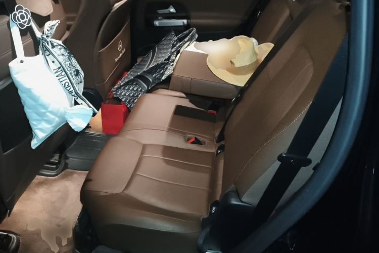 Used Mercedes-Benz GLB 2021 GLB 200 Fashion Model Left Rear Seat