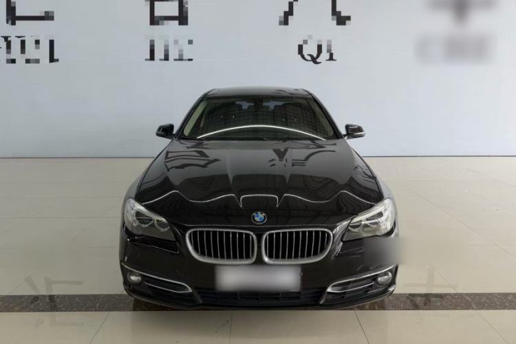 Used BMW 5 Series 2014 525Li Luxury Design Package Exterior 4