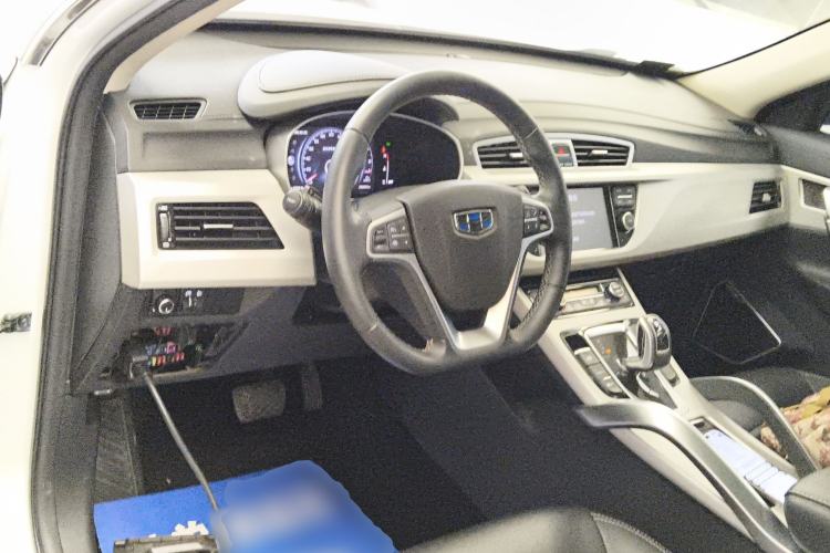 Used Geely Auto Emgrand X7 Sport 2020 1.8TD DCT Two-Wheel Drive Smart Connect 4G-Enabled Version
