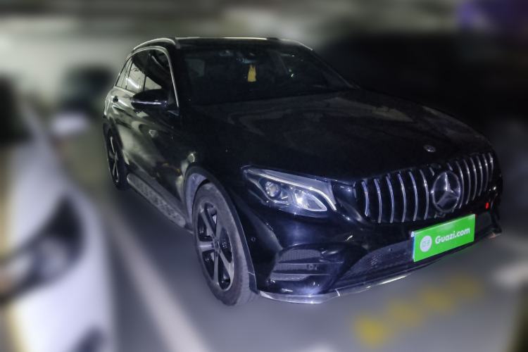 Used Mercedes-Benz GLC 2018 GLC 260 4MATIC Luxury Model
