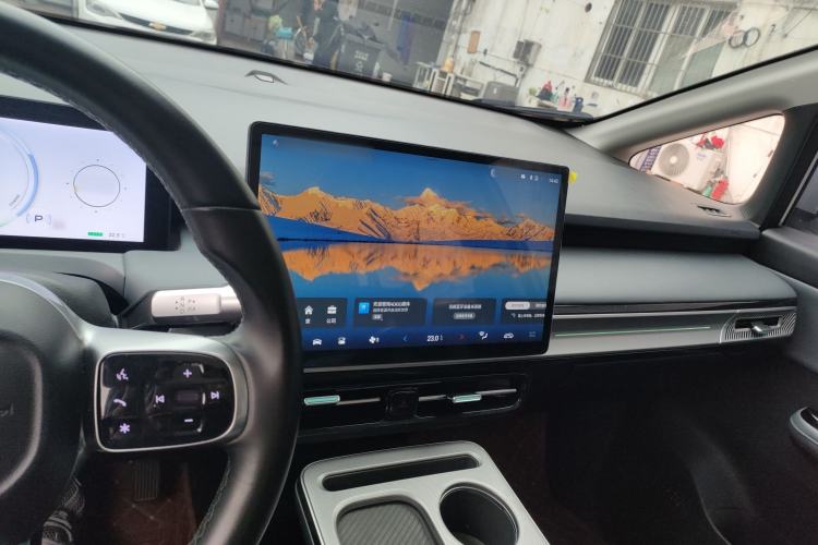 Used AION Y 2023 Plus 510 Smart Edition Center Console