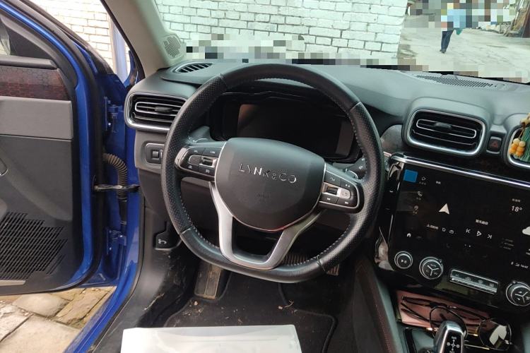 Used Lynk & Co 02 2018 1.5T DCT Two-Wheel Drive Pro Version China V Emission Standard
