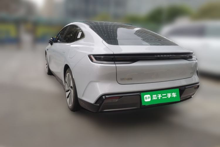 Used Geely Galaxy E8 2024 665 km Range Rear-Drive Starship Long-Range Version