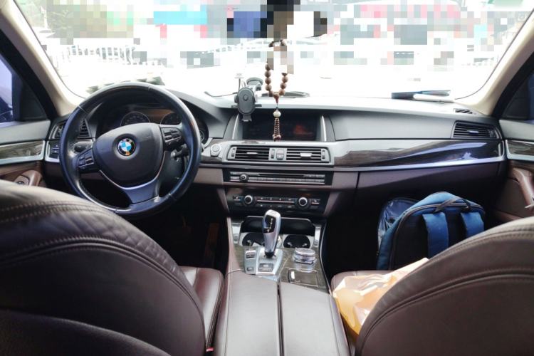 Used BMW 5 Series 2014 525Li Luxury Design Package
