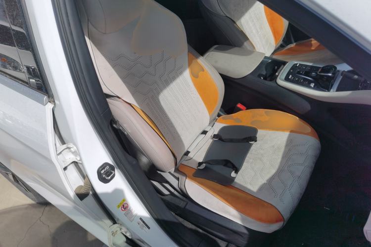 Used BYD Song Pro New Energy 2024 HONOR Edition DM-i 71KM Navigation Model