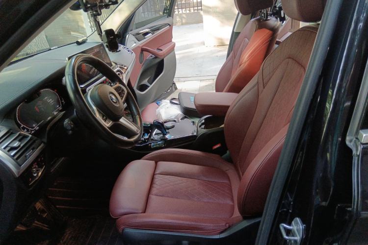 Used BMW iX3 2021 Updated Leading Edition
