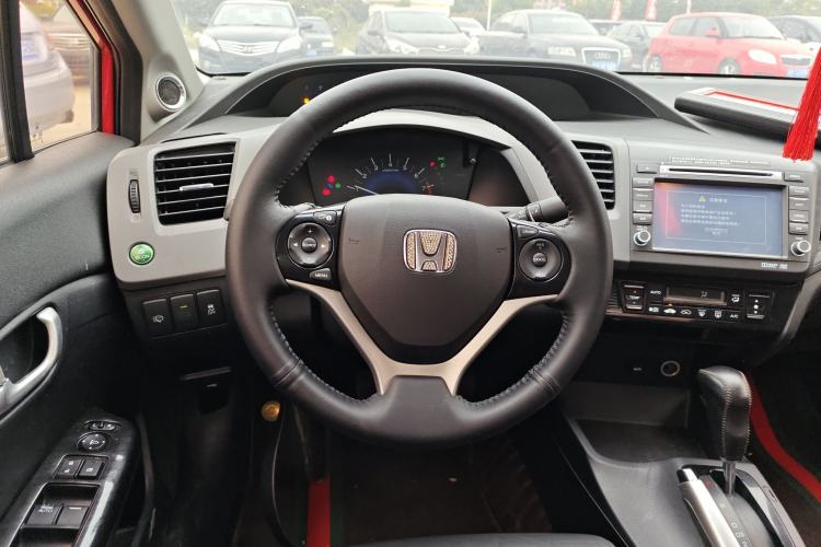 Used Honda Civic 2013 10th Anniversary 1.8L Automatic Luxury Edition Steering Wheel