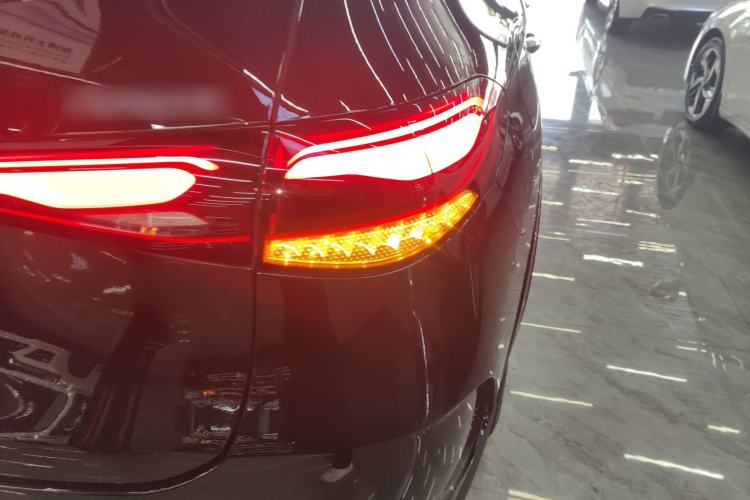 Used Mercedes-Benz GLC 2024 GLC 300 L 4MATIC Dynamic Edition 7-seater
