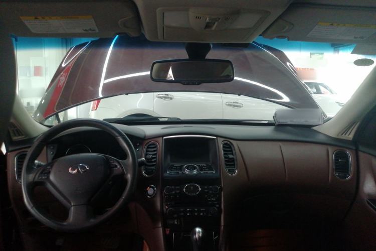 Used Infiniti QX50 2013 2.5L 4x4 Elegant Edition