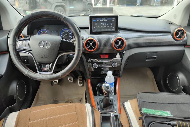 Used BAIC Senova X25 2015 1.5L manual Comfort trim level
