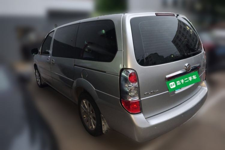 Used Buick GL8 2011 2.4L CT Comfort Edition
