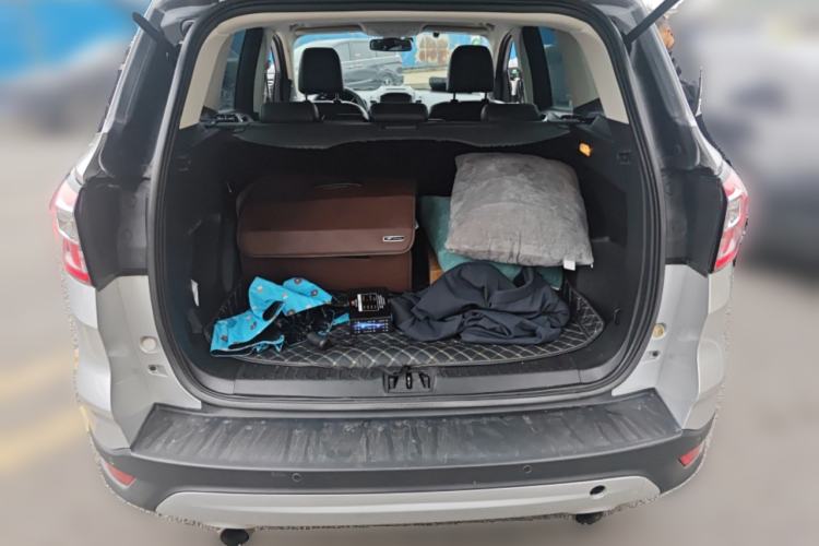 Used Ford Kuga 2017 EcoBoost 180 Two-Wheel-Drive Platinum Edition Trunk