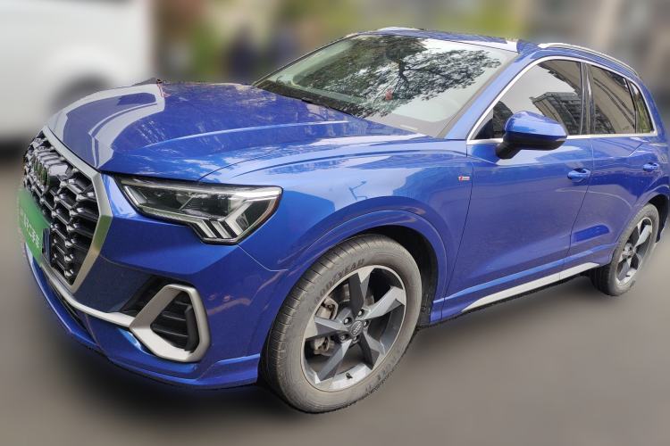 Used Audi Q3 2019 40 TFSI Fashion Dynamic Model