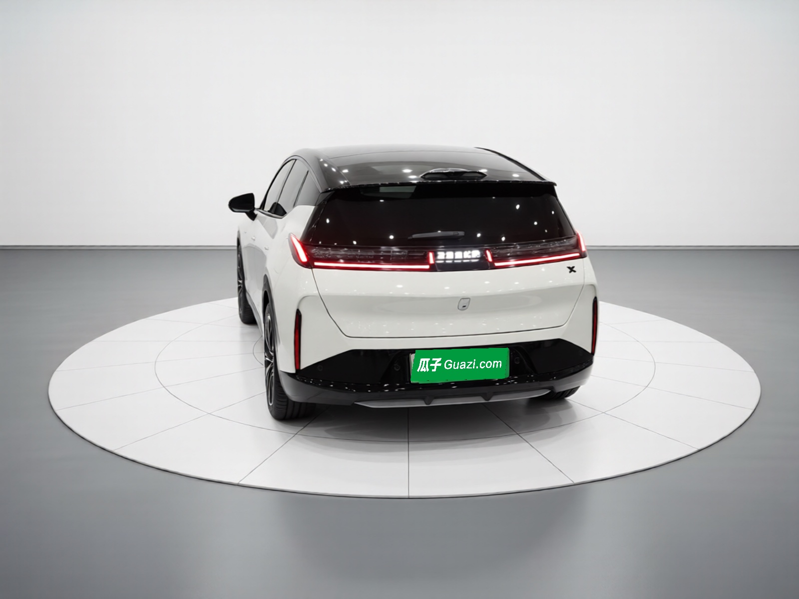 Zeekr X 2023 Four-Wheel Drive YOU Edition 4 Seats — снимка 5