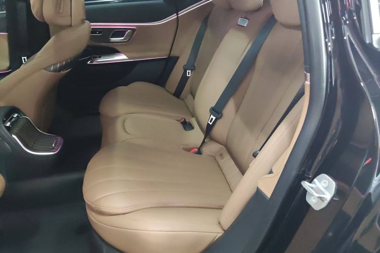 Used Mercedes-Benz E-Class New Energy 2024 E 350 e L Plug-in Hybrid Sedan