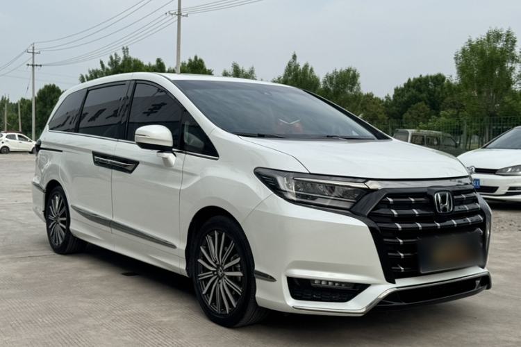 Used Honda Elysion 2022 2.0L eHEV Luxury Edition Exterior 2