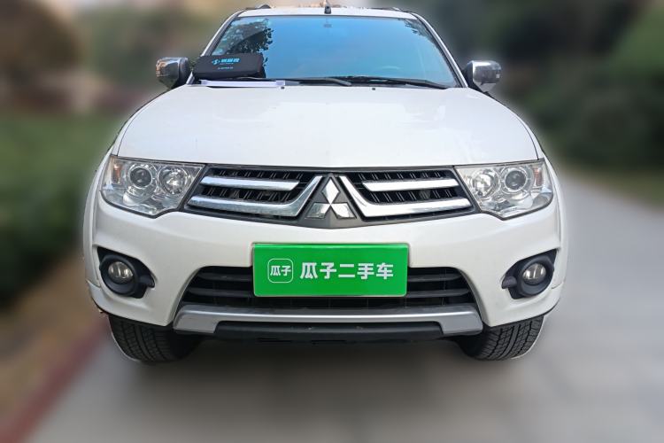 Used Mitsubishi Pajero Sport 2013 3.0L Automatic 4x4 Executive Edition